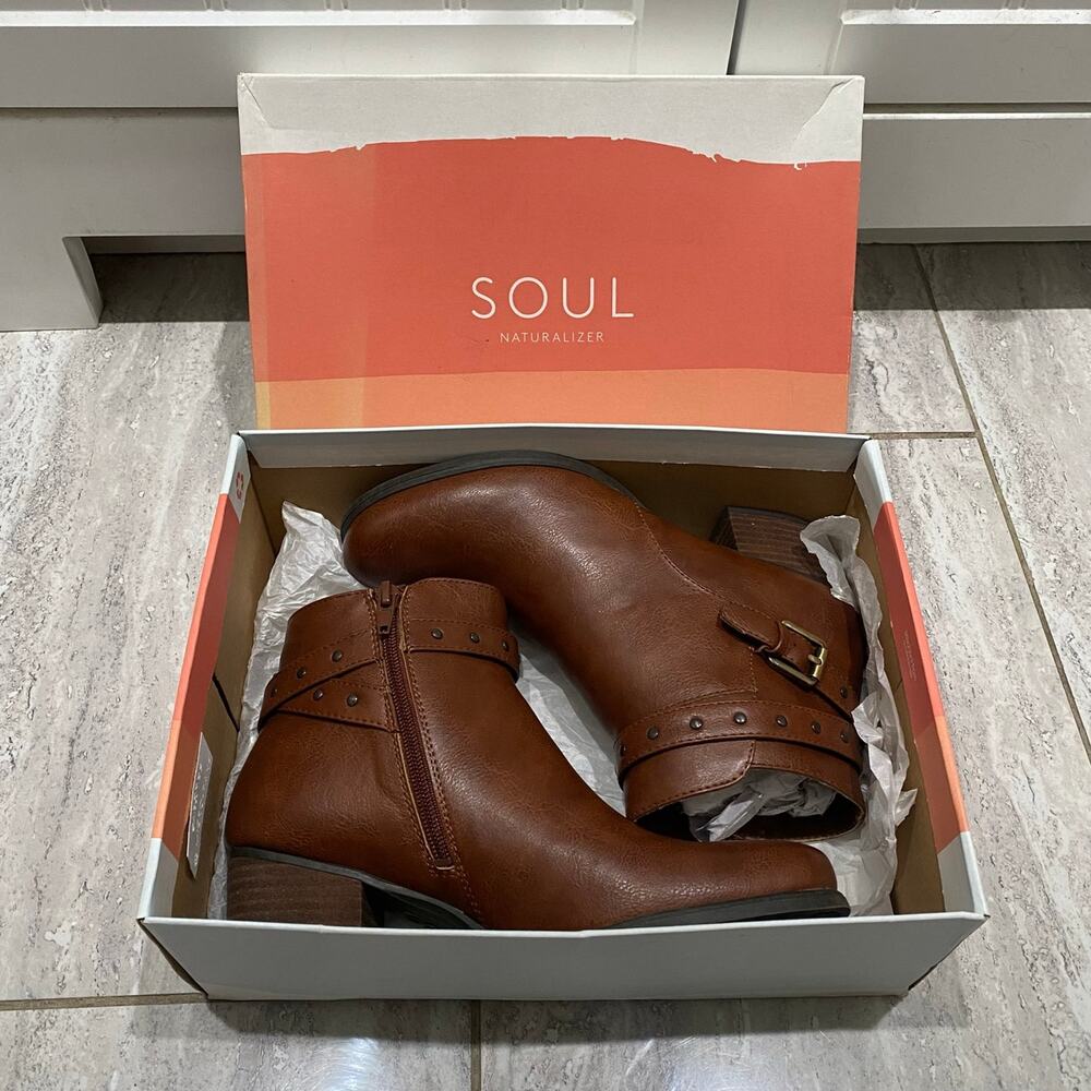 Soul Naturalizer Women's Carrie Whiskey Brown Side Zip Ankle Boots Size 8W NEW